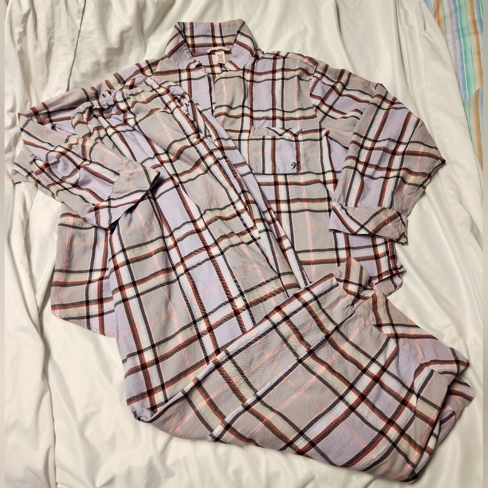 VICTORIAS SECRET flannel pajama set. Size XL